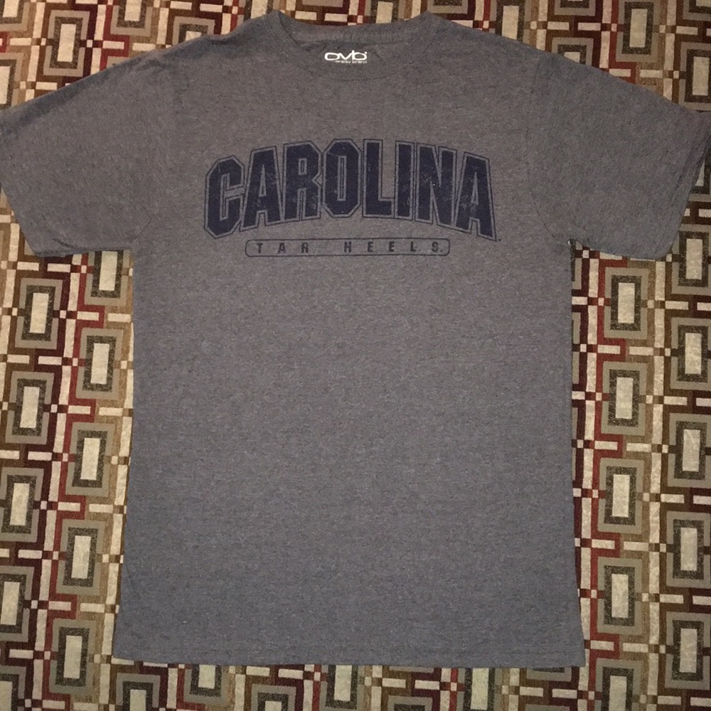 Men’s Small OVB North Carolina Tar Heels T-shirt
